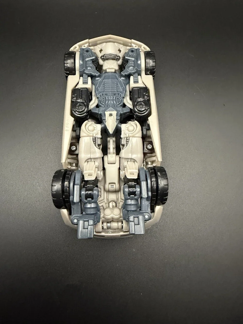 Transformers: Dark of the Moon (DOTM) Deluxe Class Sideswipe